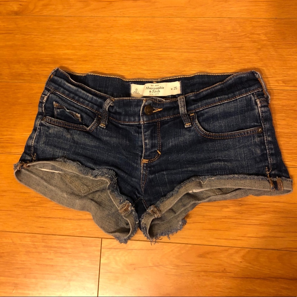 A & F low rise shorts